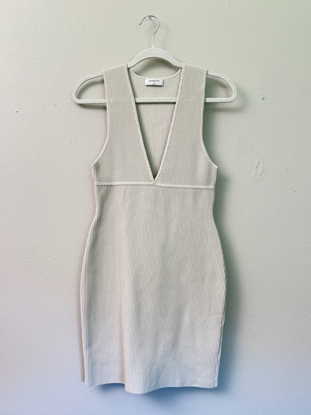 Babaton Sculpt Knit Deep V Dress Medium